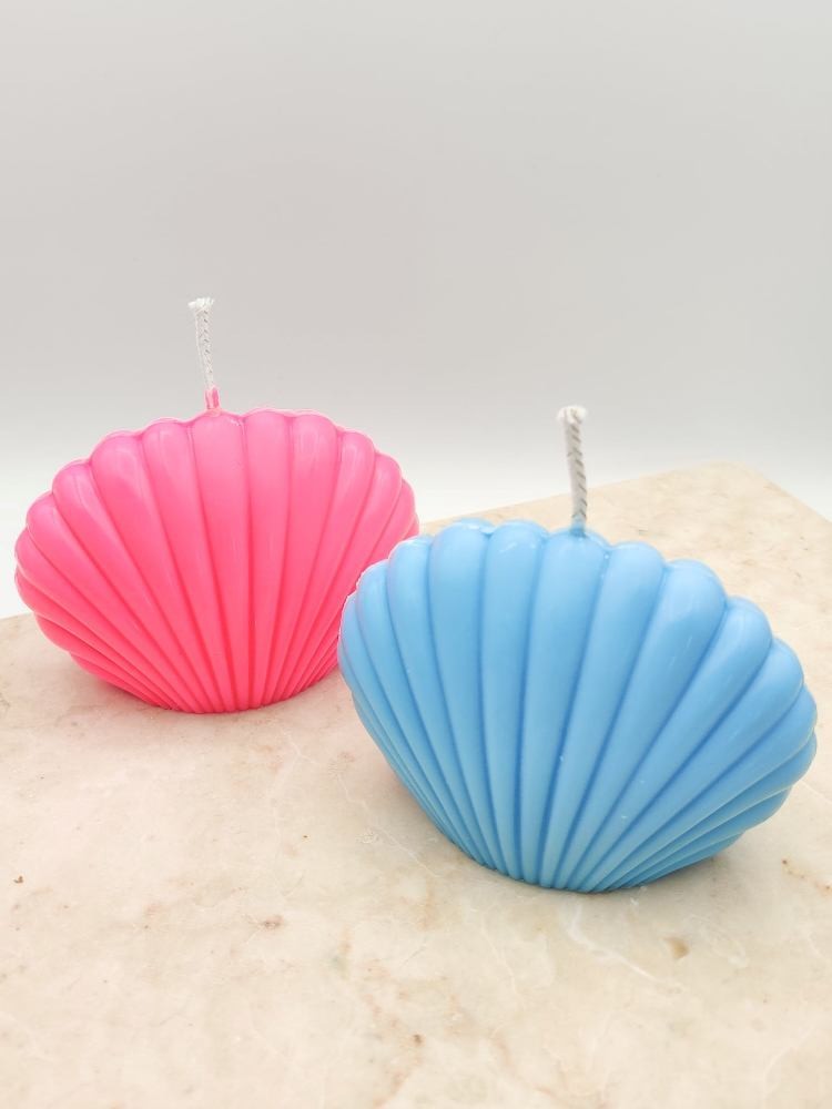 SCALLOP SHELL CANDLE